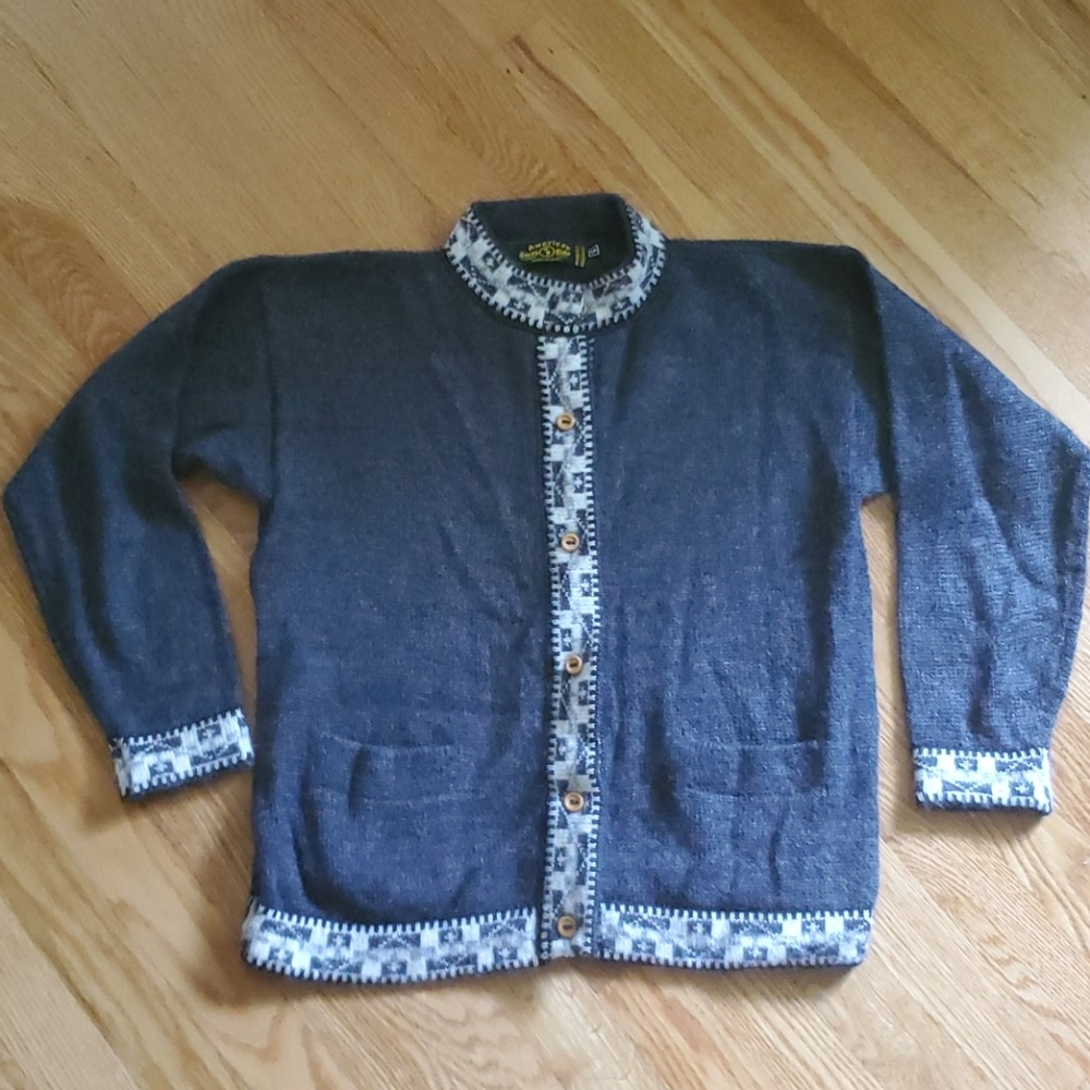Womens Alpalca Wool Cardiagan Sweater Never Worn